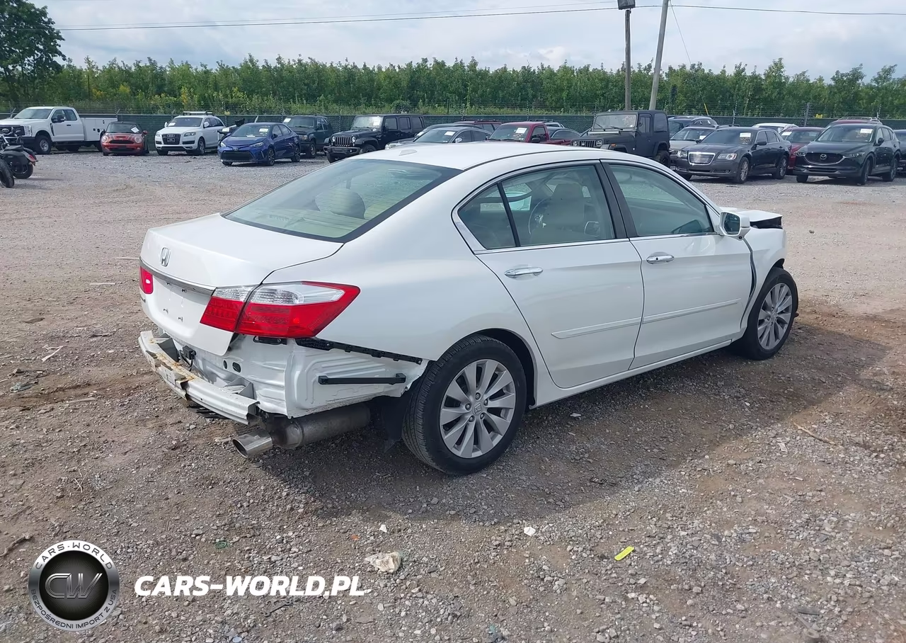 2015 Honda Accord Ex-L VIN:1HGCR2F81FA078772 - 4