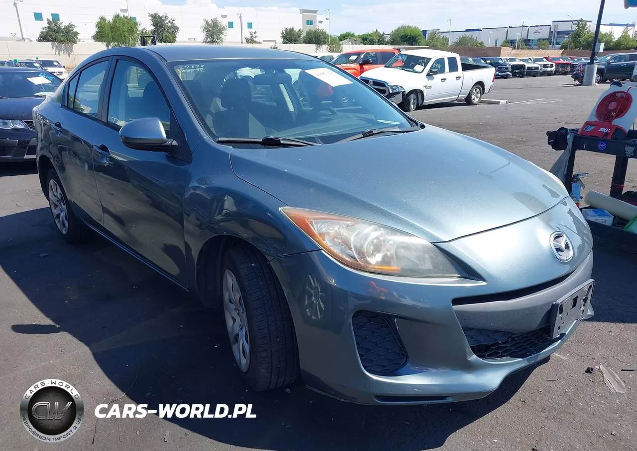 2013 Mazda Mazda3 I Sv