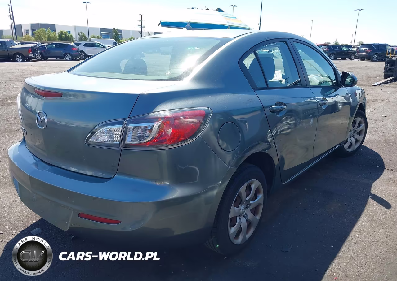 2013 Mazda Mazda3 I Sv VIN:JM1BL1TG7D1743043 - 4