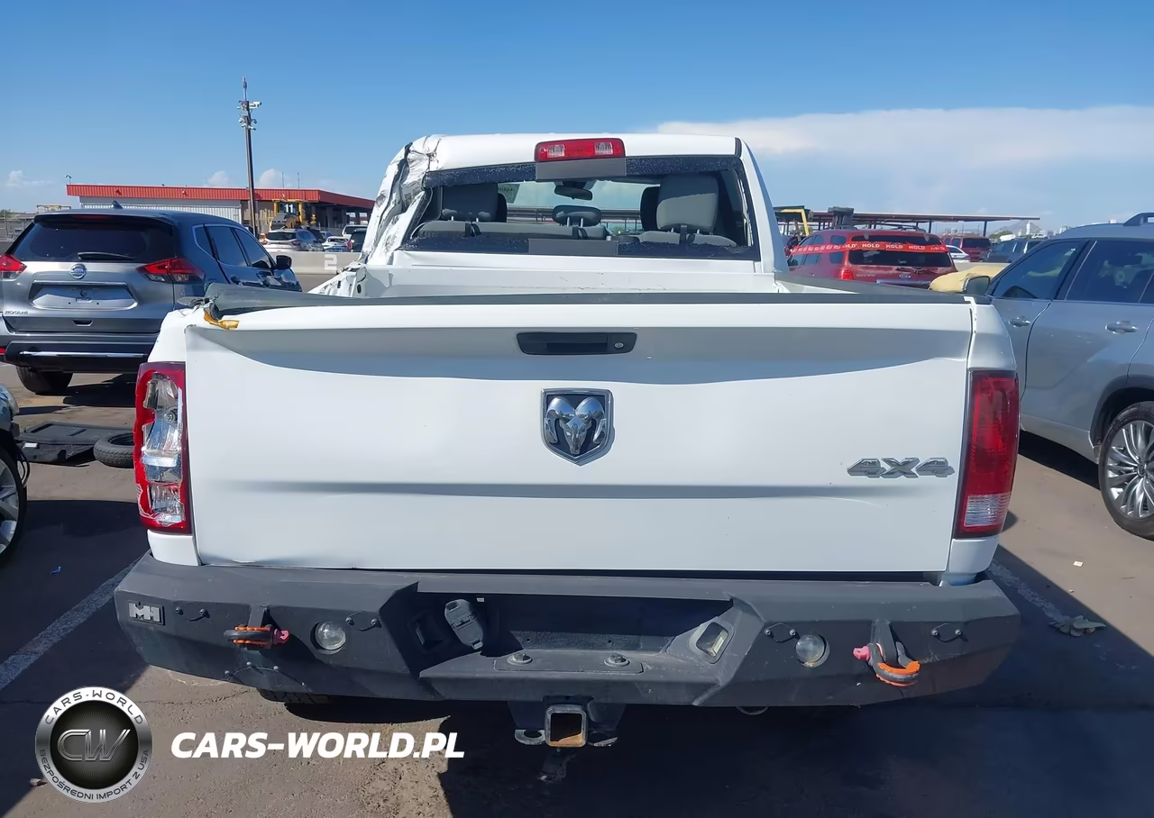 2015 Ram 2500 Tradesman VIN:3C6UR5CL1FG592319 - 16