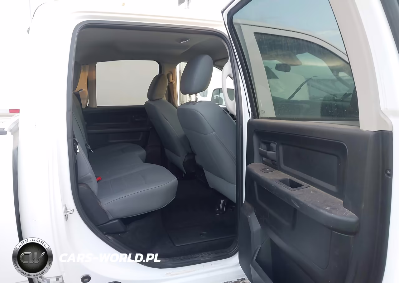 2015 Ram 2500 Tradesman VIN:3C6UR5CL1FG592319 - 8