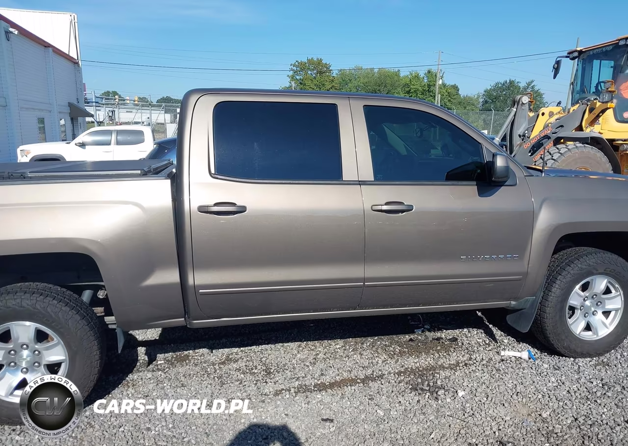 2015 Chevrolet Silverado 1500 1Lt VIN:3GCUKREH0FG293806 - 13