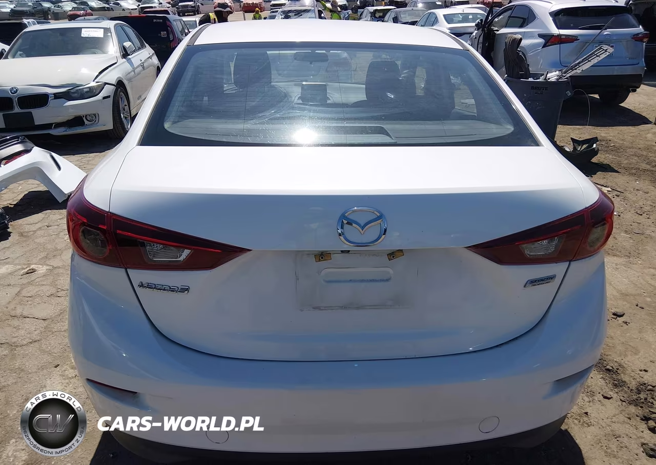 2016 Mazda Mazda3 I Sport VIN:JM1BM1U76G1301886 - 16
