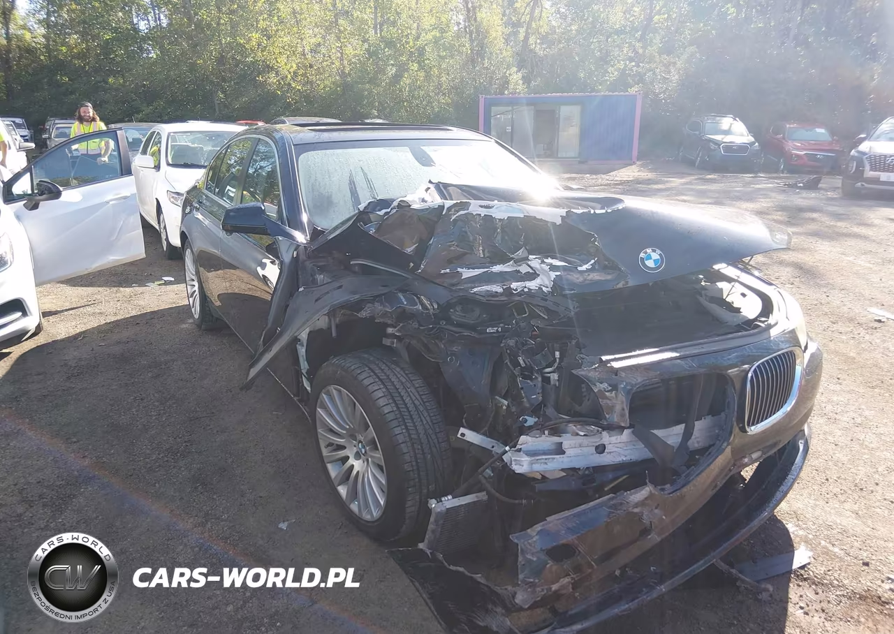 2012 BMW 750I xDrive VIN:WBAKC6C51CC396563 - 1