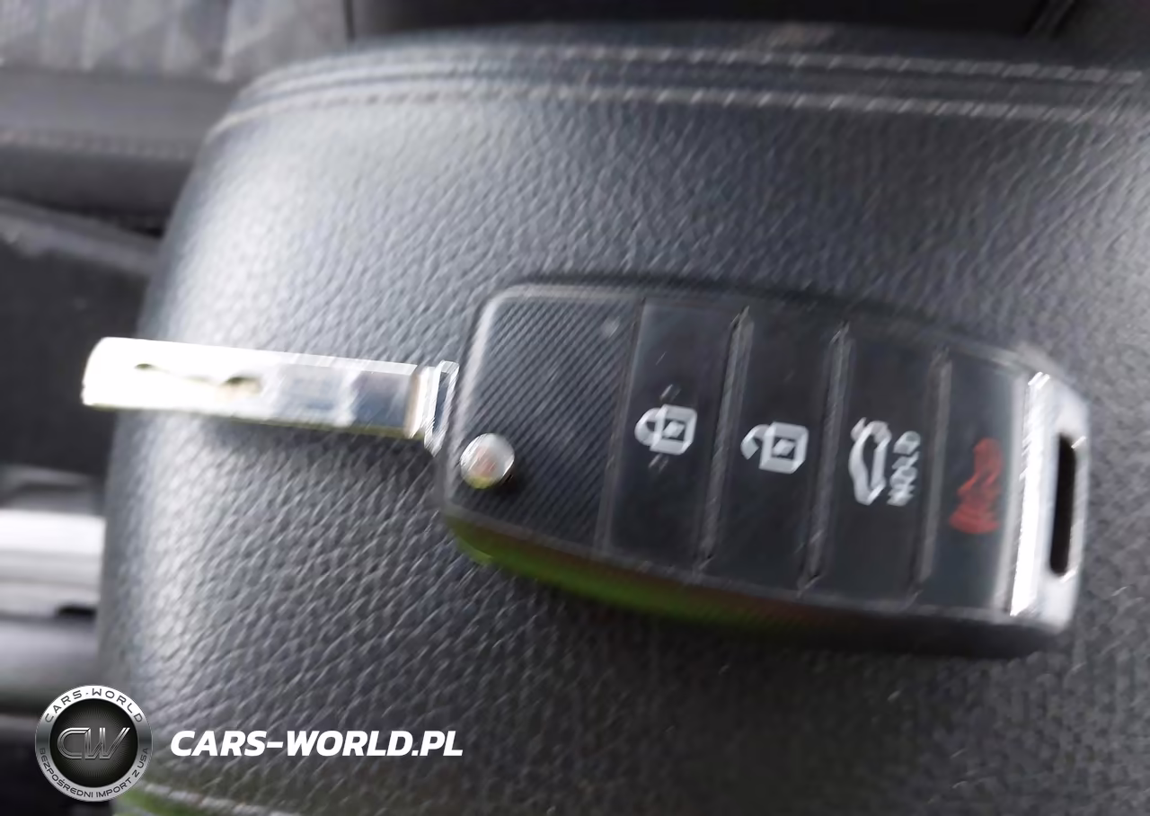 2018 Kia Rio S VIN:3KPA24AB1JE078432 - 11
