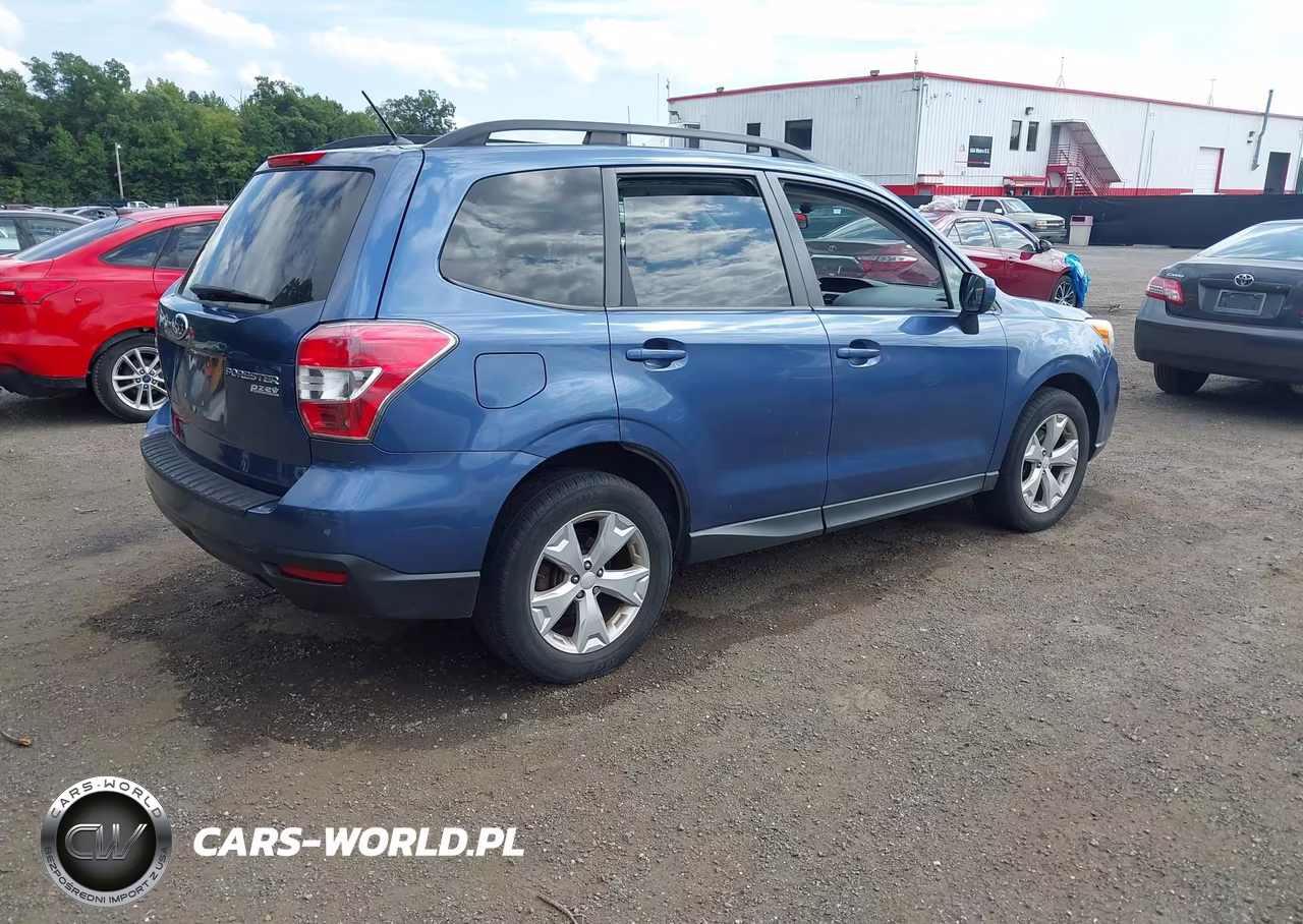 2014 Subaru Forester 2.5I Premium VIN:JF2SJAEC5EH523426 - 4