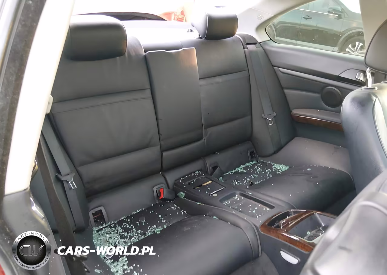2011 BMW 328I VIN:WBAKE5C57BE573317 - 8