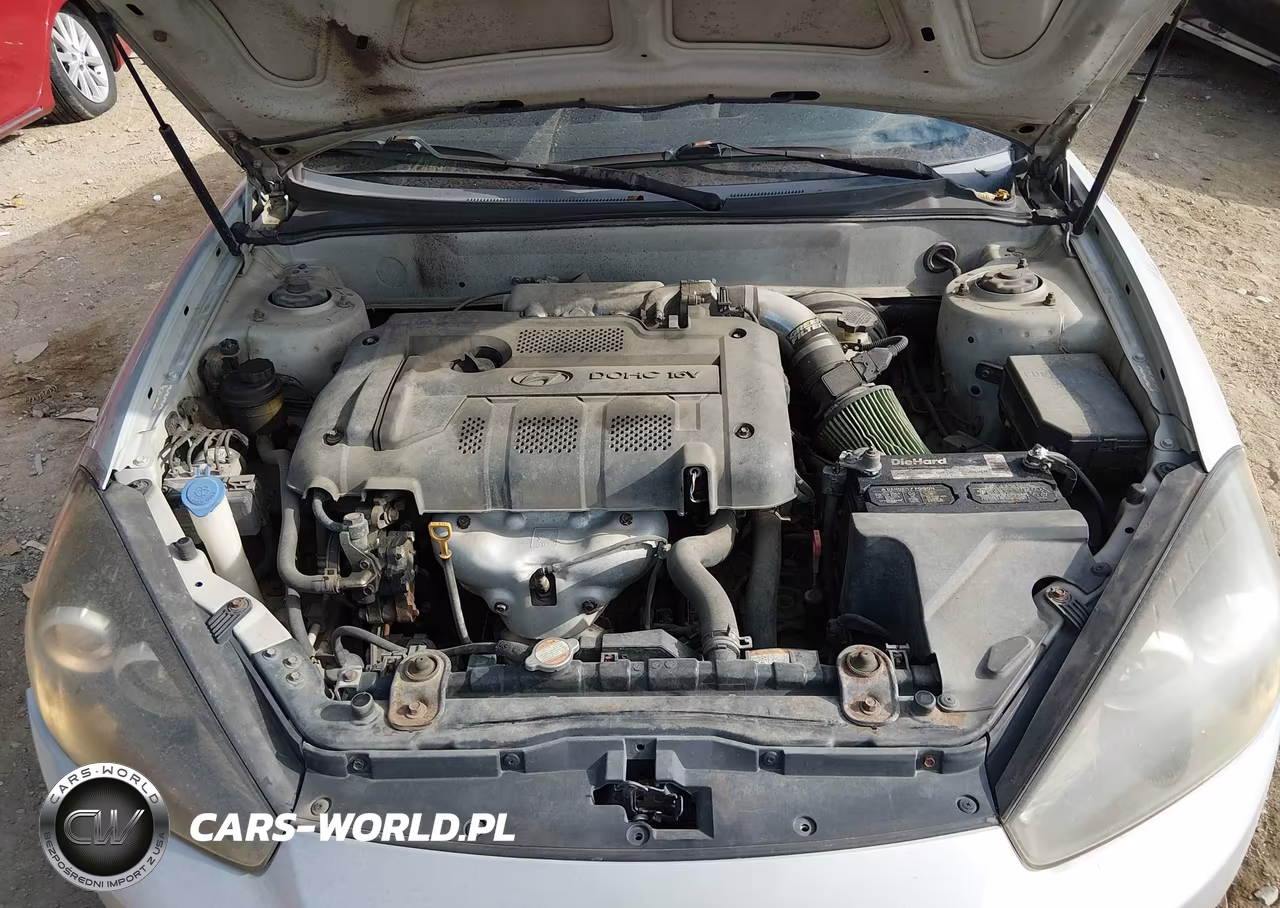 2008 Hyundai Tiburon Gs VIN:KMHHM66D48U265220 - 10