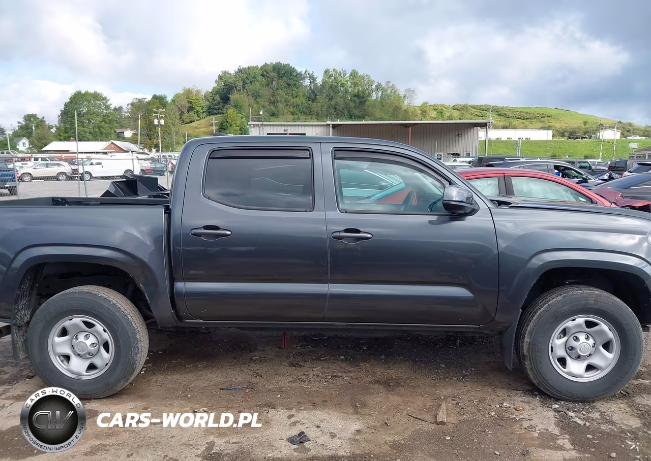 2023 Toyota Tacoma Sr V6 VIN:3TMCZ5AN7PM621317 - 13