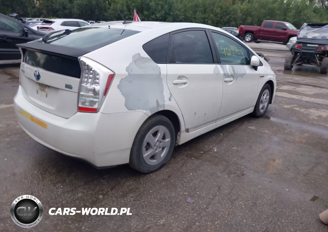 2010 Toyota Prius Ii VIN:JTDKN3DU5A0090532 - 4