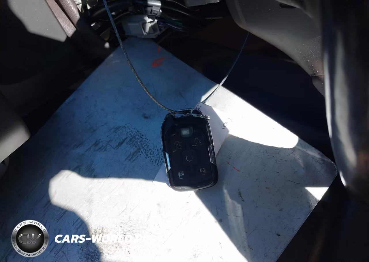 2018 Chevrolet Tahoe Premier VIN:1GNSCCKC3JR303125 - 11