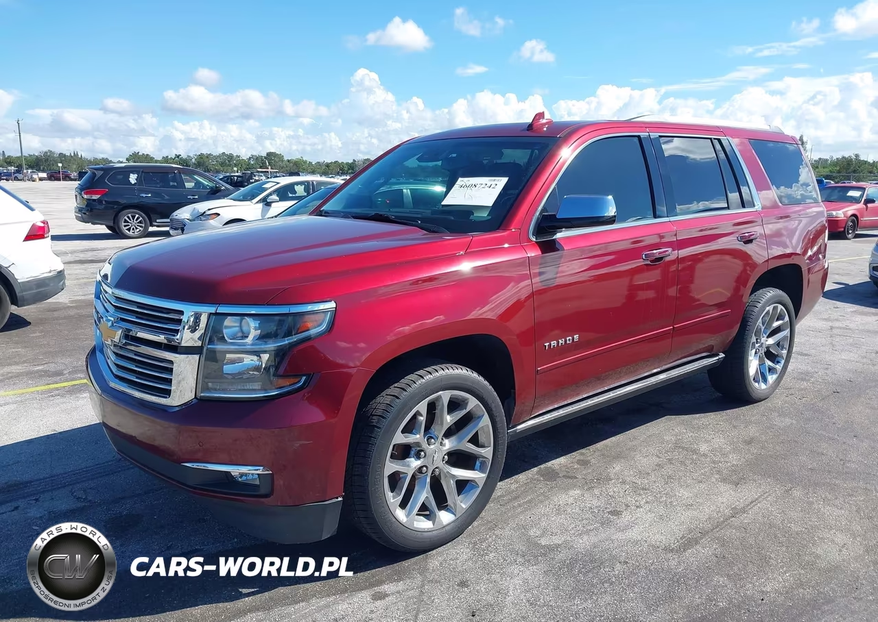 2018 Chevrolet Tahoe Premier VIN:1GNSCCKC3JR303125 - 2