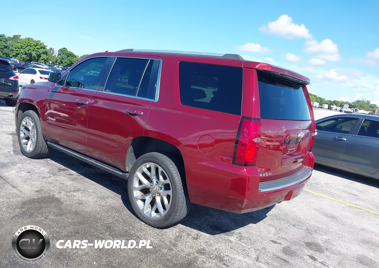 2018 Chevrolet Tahoe Premier VIN:1GNSCCKC3JR303125 - 3