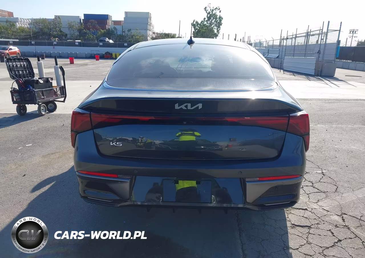 2025 Kia K5 Lxs VIN:KNAG24J78S5299607 - 17
