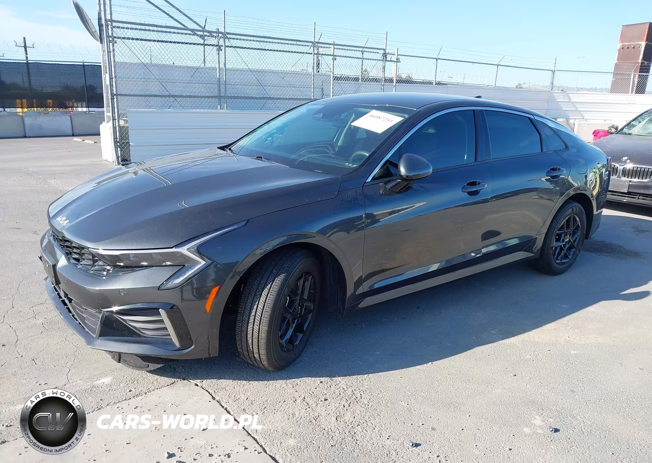 2025 Kia K5 Lxs VIN:KNAG24J78S5299607 - 2