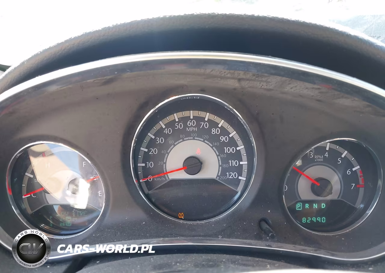 2012 Chrysler 200 Limited VIN:1C3CCBCG3CN279299 - 7