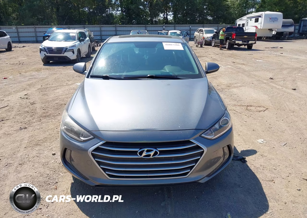 2018 Hyundai Elantra Value Edition VIN:KMHD84LF4JU575323 - 12