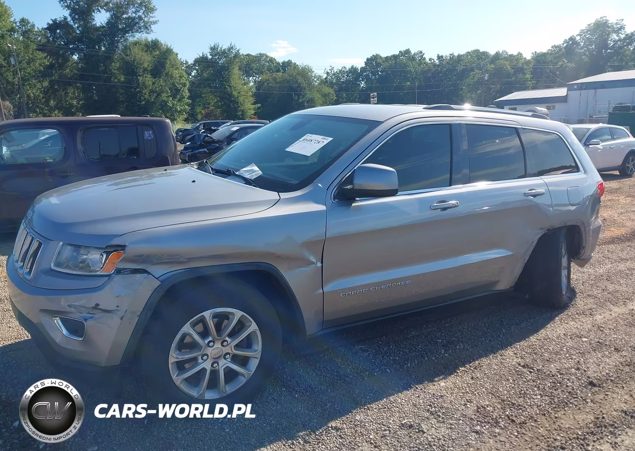2015 Jeep Grand Cherokee Laredo VIN:1C4RJEAG1FC681175 - 6