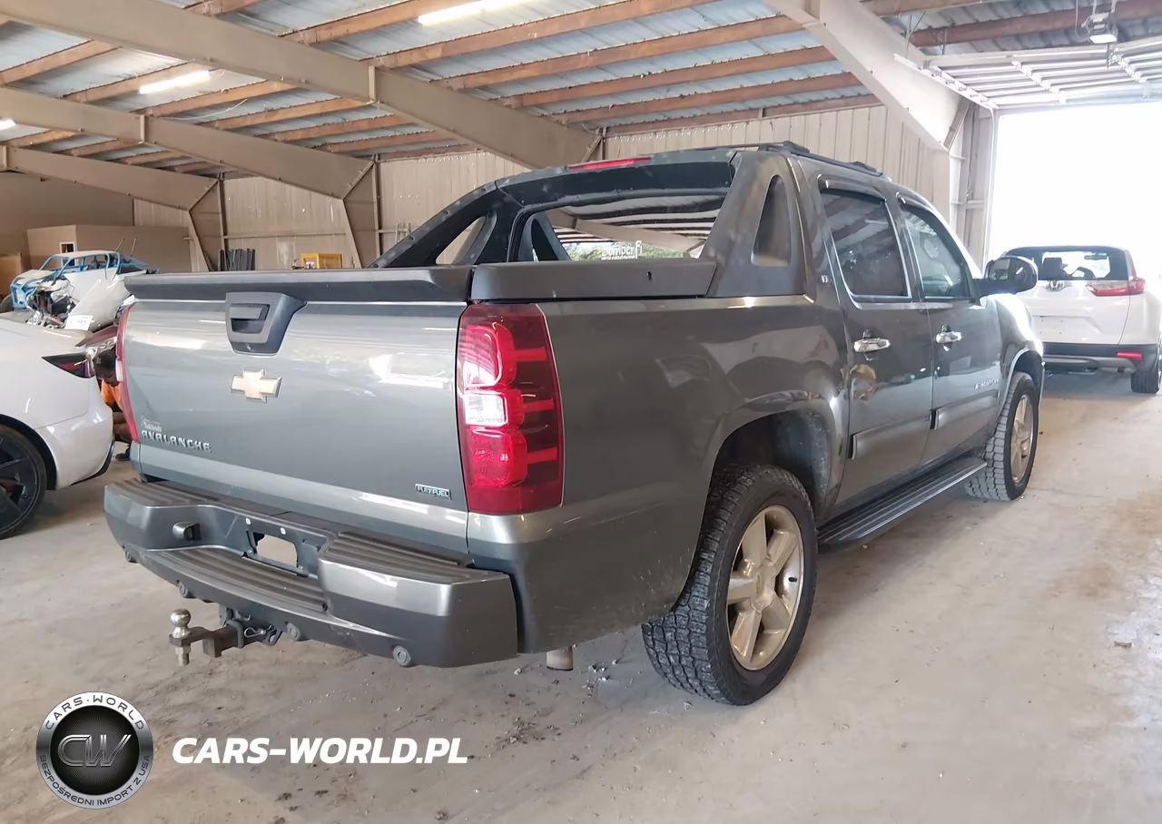 2011 Chevrolet Avalanche 1500 Lt1 VIN:3GNTKFE39BG143533 - 4