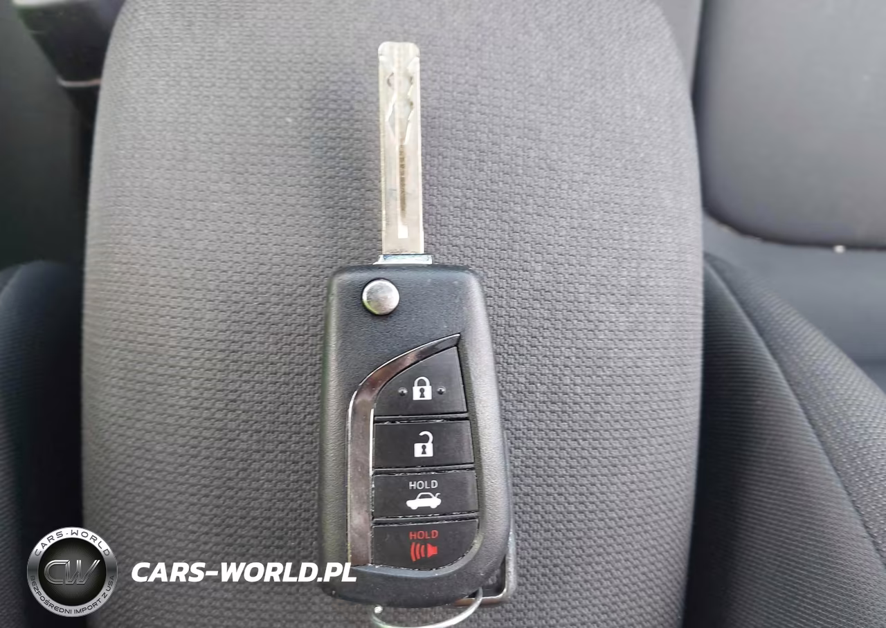 2021 Toyota Corolla Le VIN:5YFEPMAE5MP160048 - 11