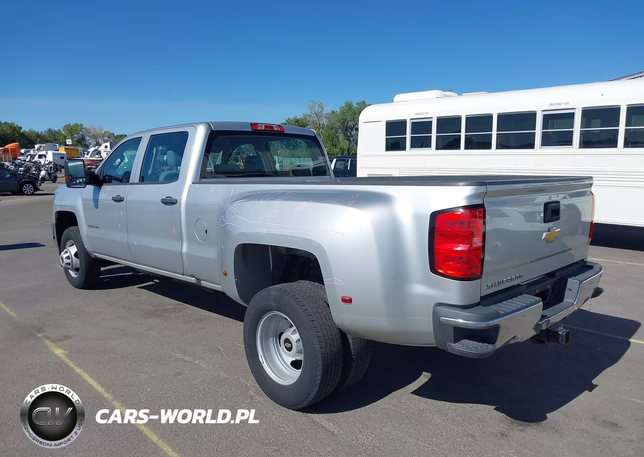 2018 Chevrolet Silverado 3500Hd Wt VIN:1GC4CYCG0JF272661 - 3
