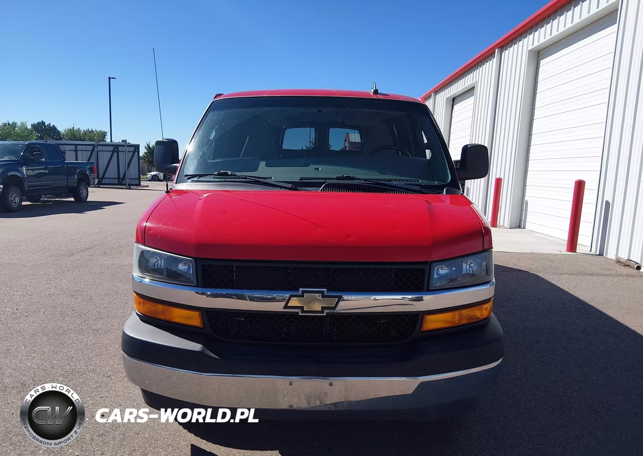 2018 Chevrolet Express 3500 Lt VIN:1GAZGPFG0J1300089 - 17