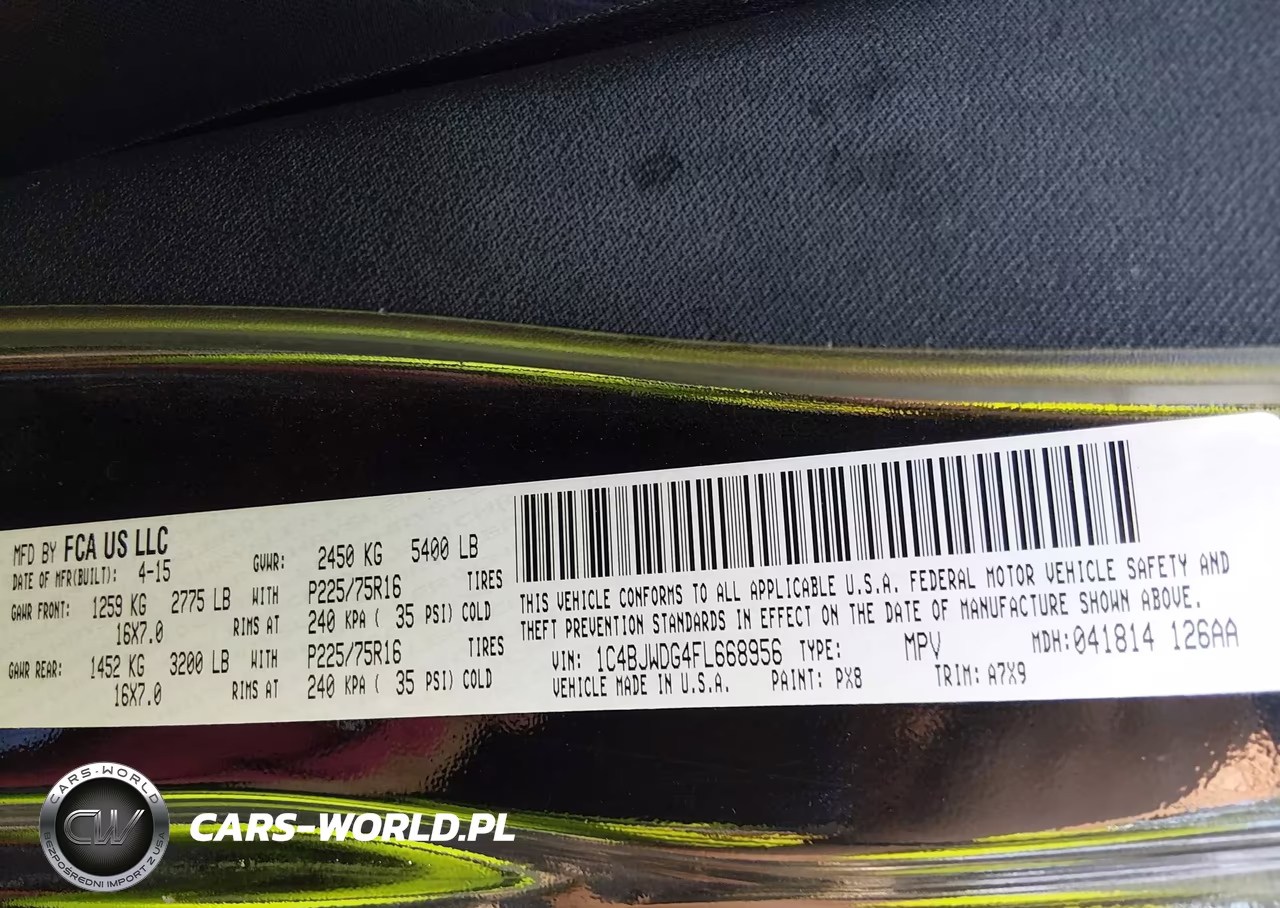 2015 Jeep Wrangler Unlimited Sport VIN:1C4BJWDG4FL668956 - 9