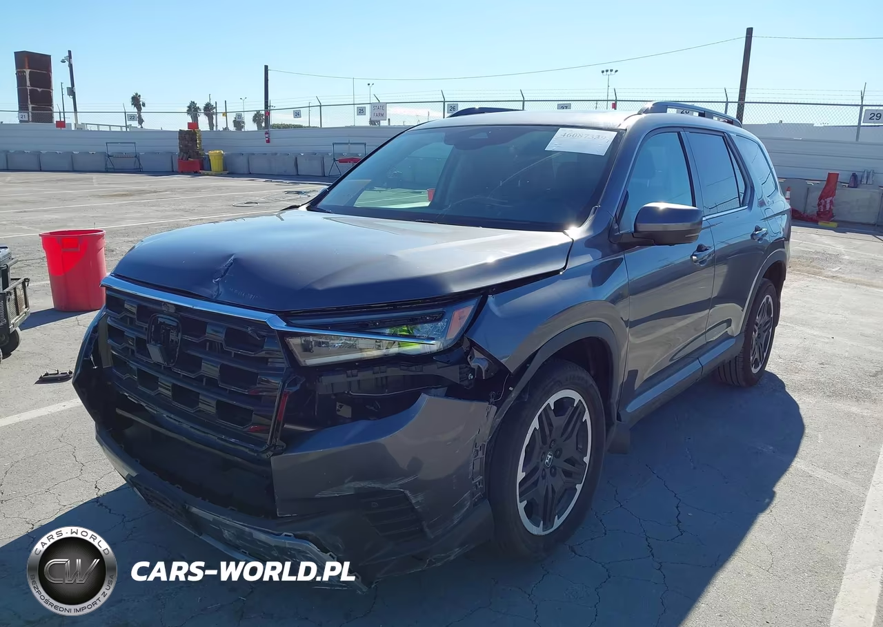 2026 Honda Pilot Touring-Touring Blackout VIN:5FNYG1H74TB002412 - 6