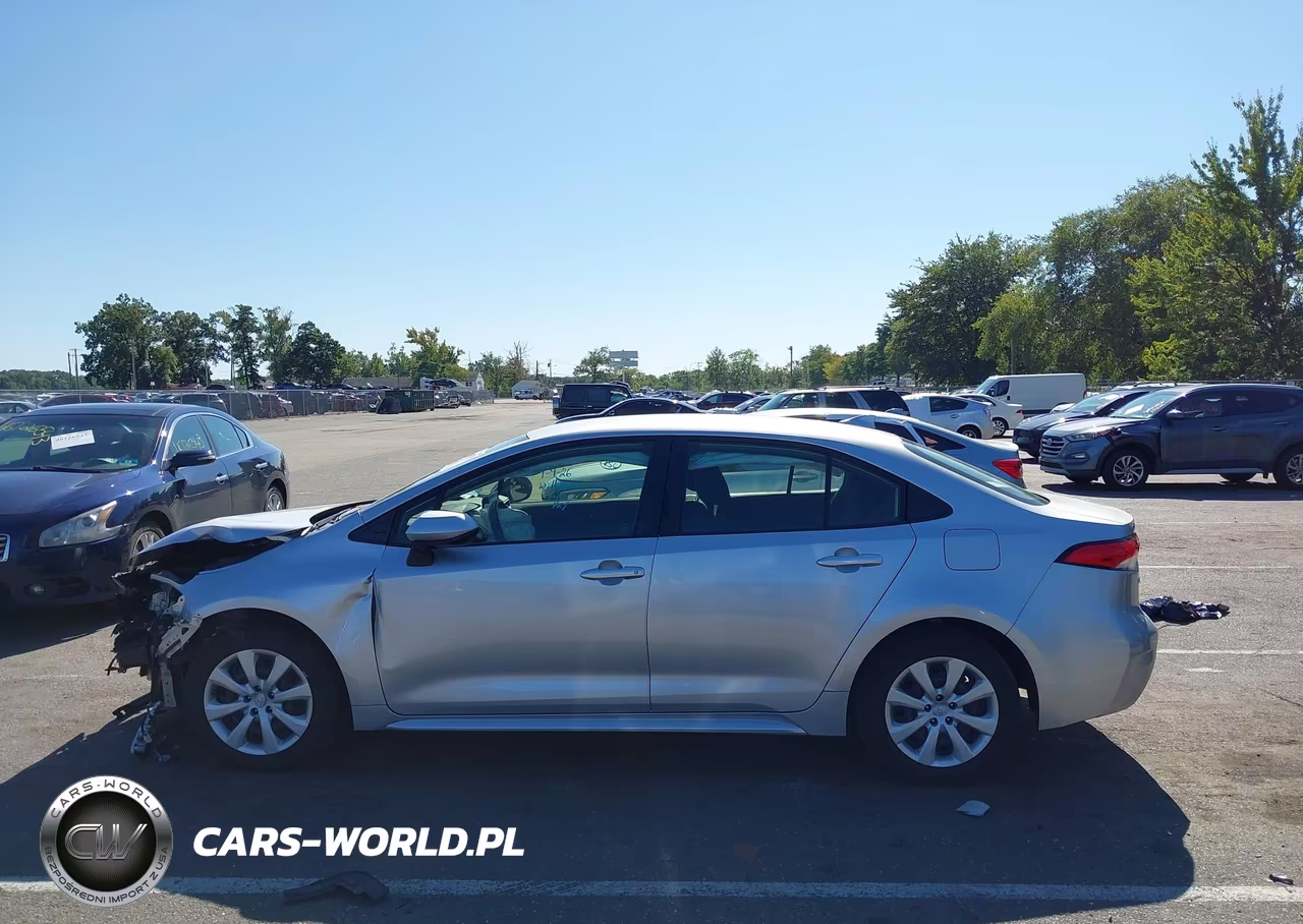 2022 Toyota Corolla Le VIN:JTDEPMAE2N3032117 - 14