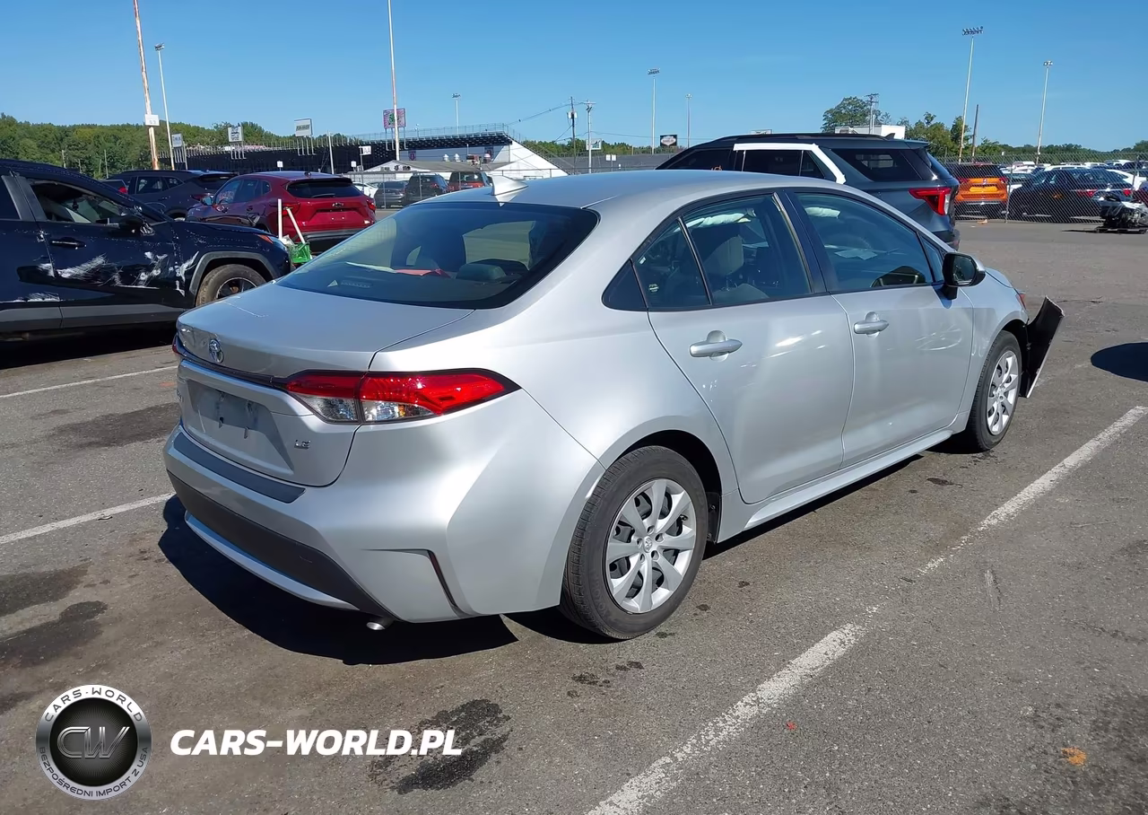 2022 Toyota Corolla Le VIN:JTDEPMAE2N3032117 - 4