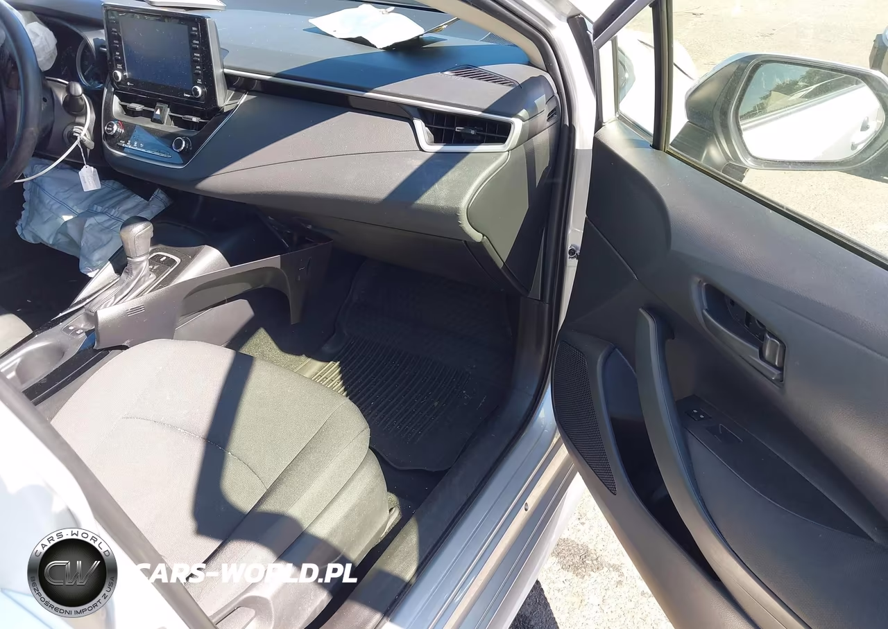 2022 Toyota Corolla Le VIN:JTDEPMAE2N3032117 - 5
