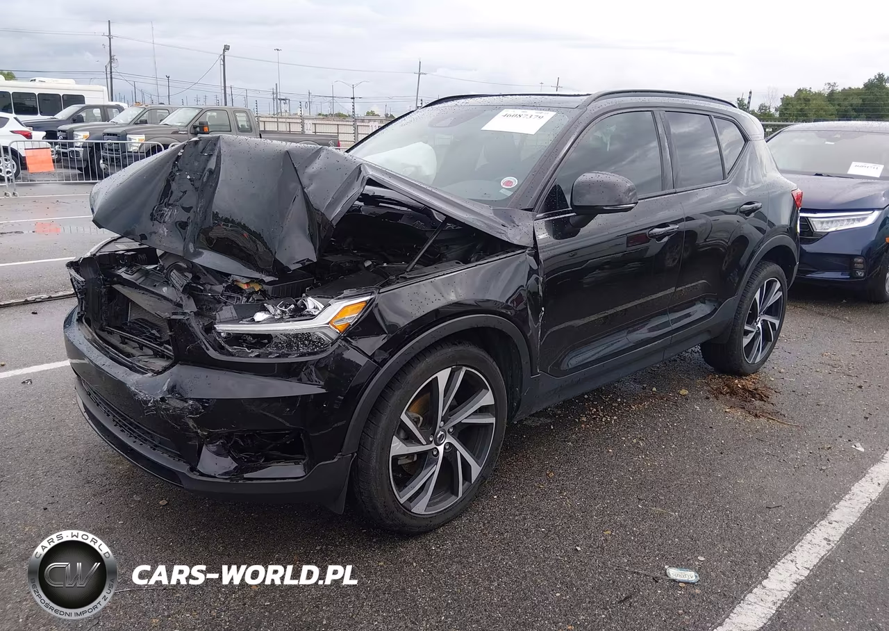 2020 Volvo Xc40 T5 R-Design VIN:YV4162UM4L2327888 - 2
