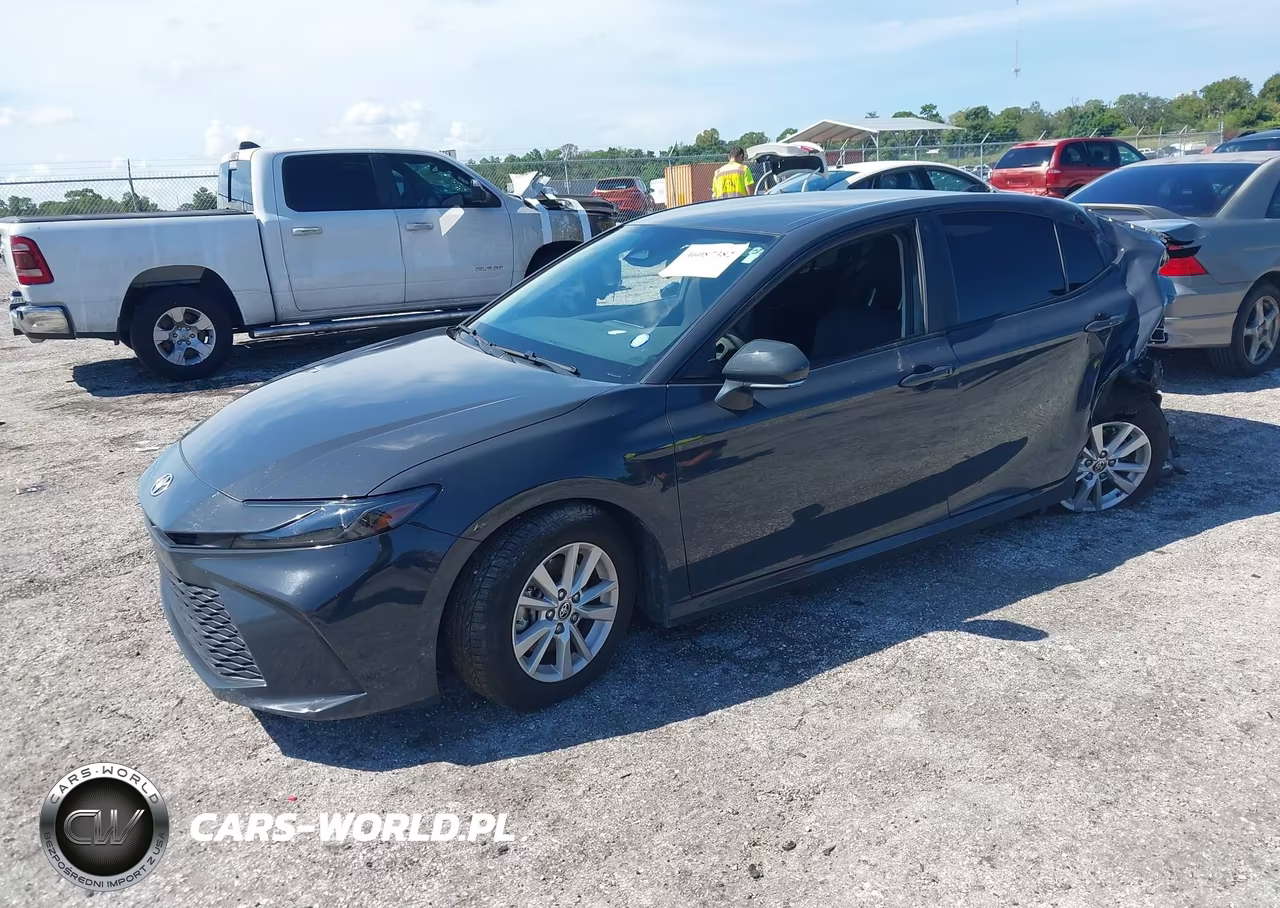 2025 Toyota Camry Le VIN:4T1DAACKXSU047108 - 2