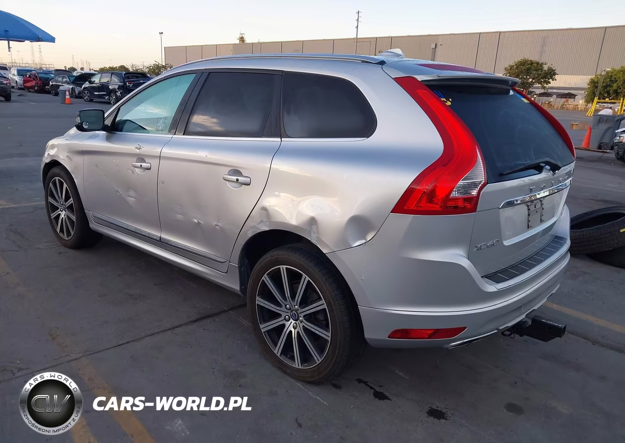 2016 Volvo Xc60 T6 Drive-E Platinum VIN:YV449MRM0G2913860 - 3
