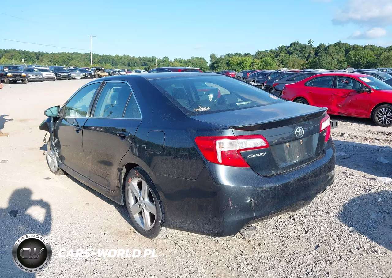 2013 Toyota Camry Se VIN:4T1BF1FK7DU228755 - 3