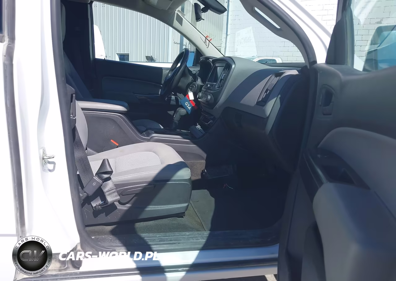 2017 Chevrolet Colorado Wt VIN:1GCHTBEA2H1243953 - 5