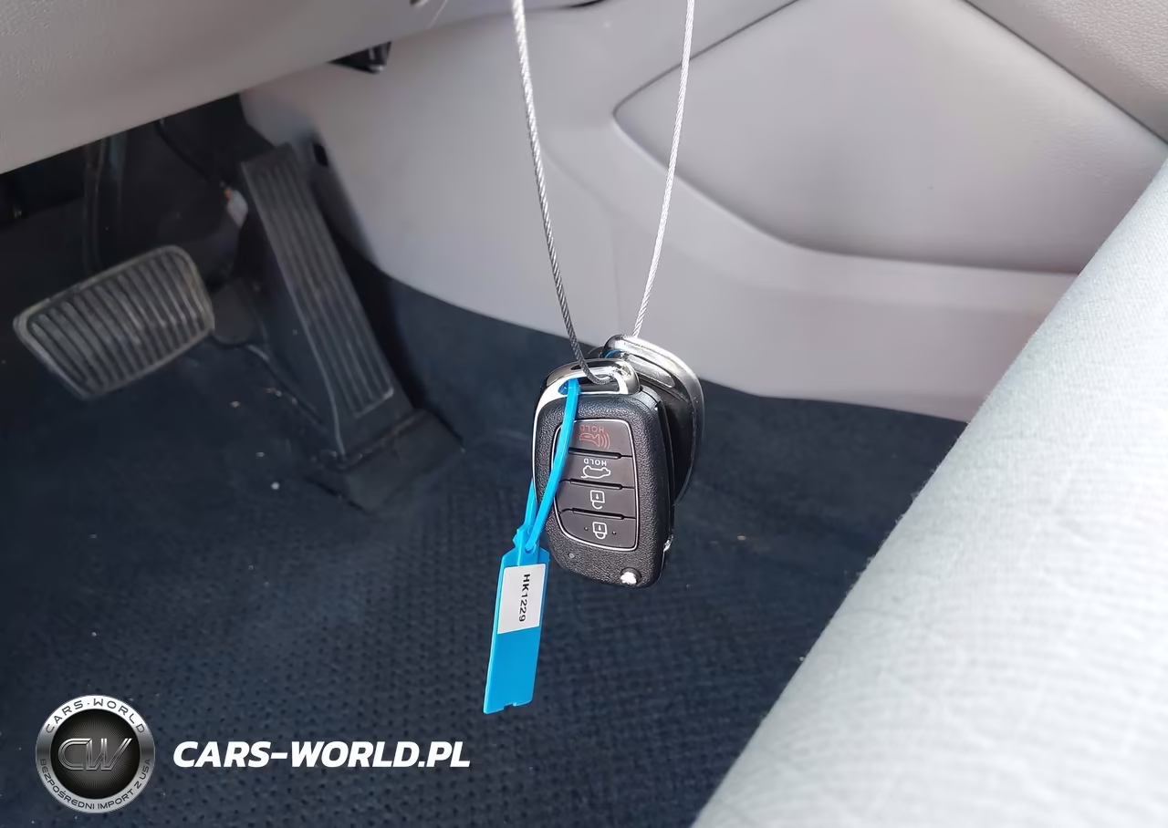 2018 Hyundai Tucson Sel VIN:KM8J3CA43JU616375 - 11