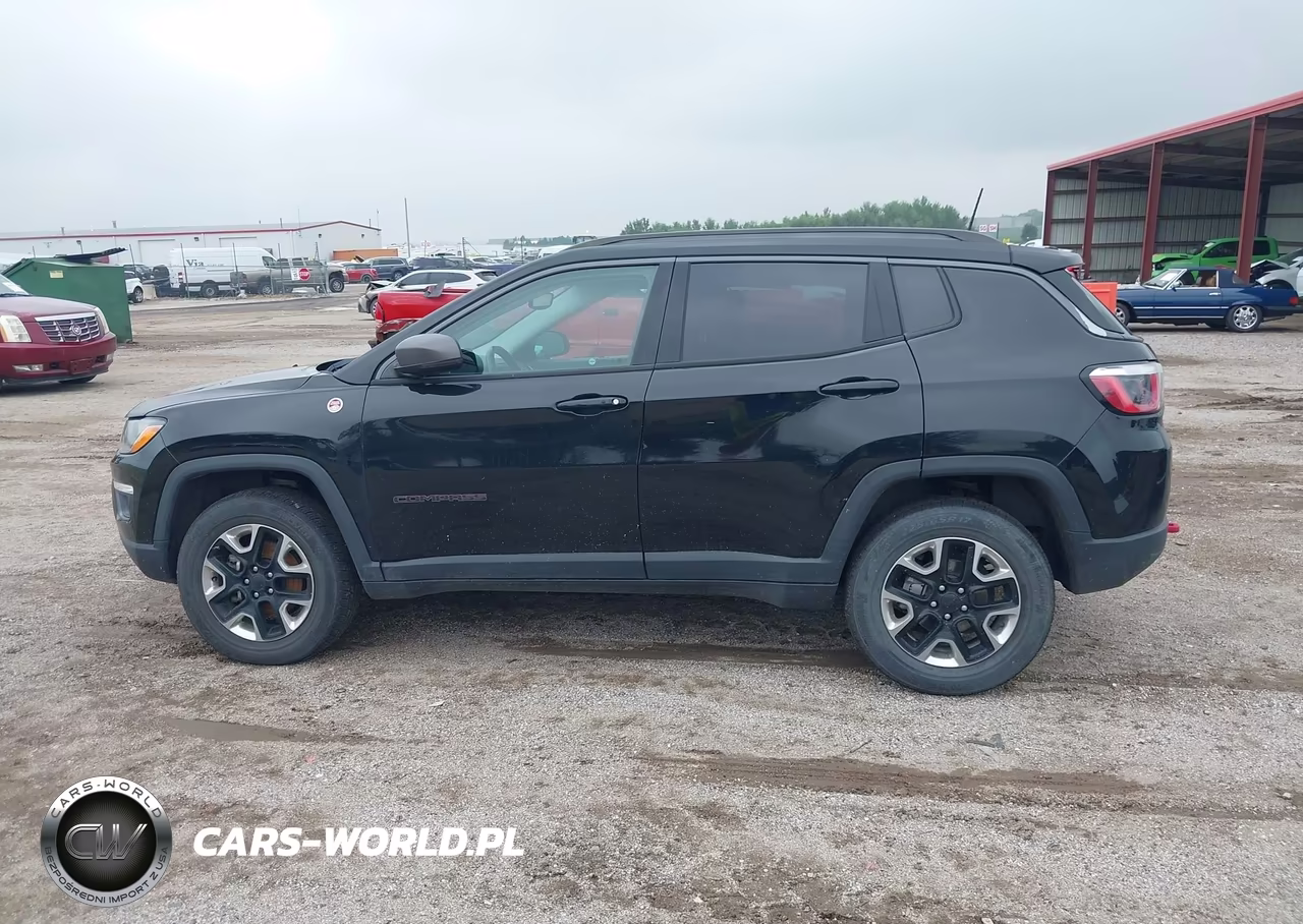 2018 Jeep Compass Trailhawk 4X4 VIN:3C4NJDDB0JT207479 - 14
