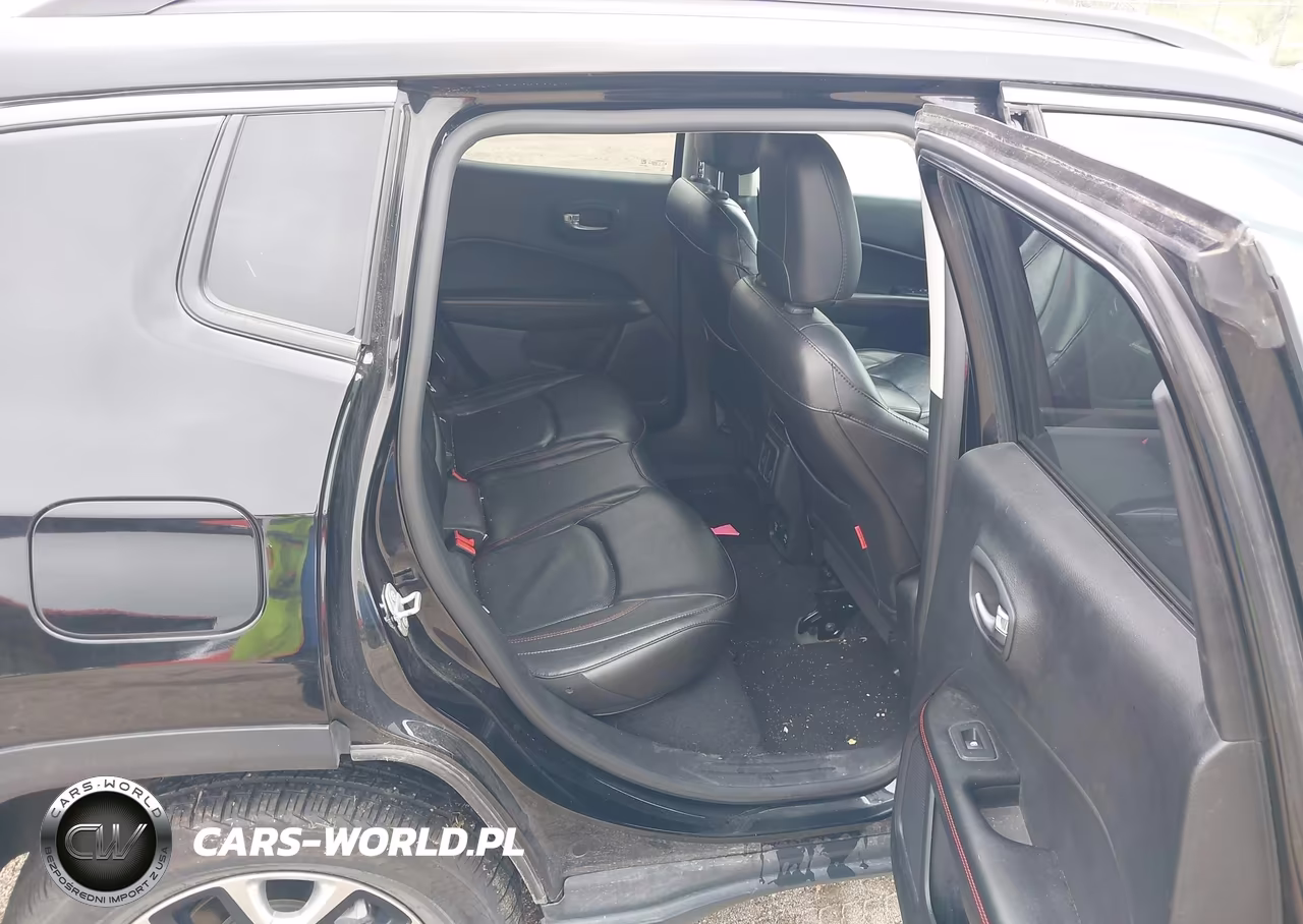 2018 Jeep Compass Trailhawk 4X4 VIN:3C4NJDDB0JT207479 - 8
