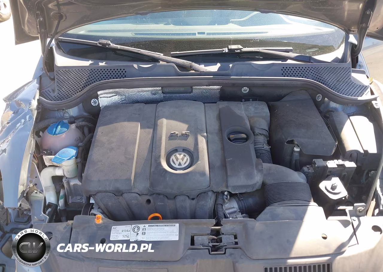 2012 Volkswagen Beetle 2.5L VIN:3VWJP7AT4CM634296 - 10