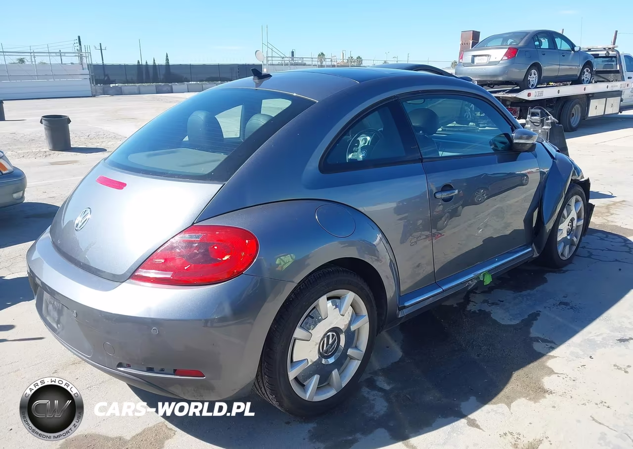 2012 Volkswagen Beetle 2.5L VIN:3VWJP7AT4CM634296 - 4