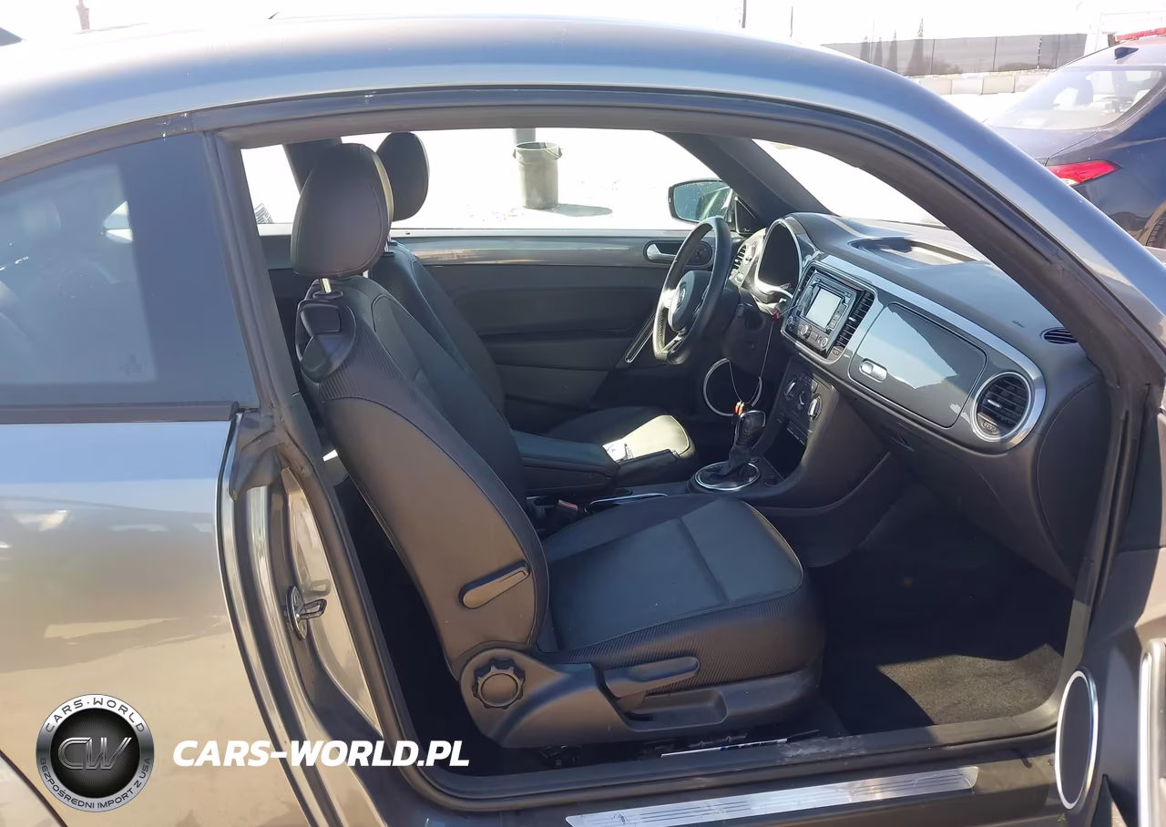 2012 Volkswagen Beetle 2.5L VIN:3VWJP7AT4CM634296 - 5