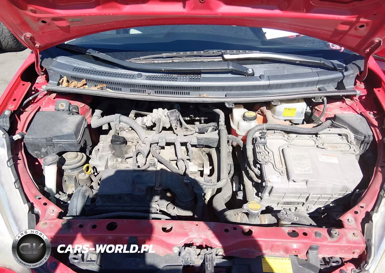 2012 Toyota Prius C One VIN:JTDKDTB30C1013898 - 10