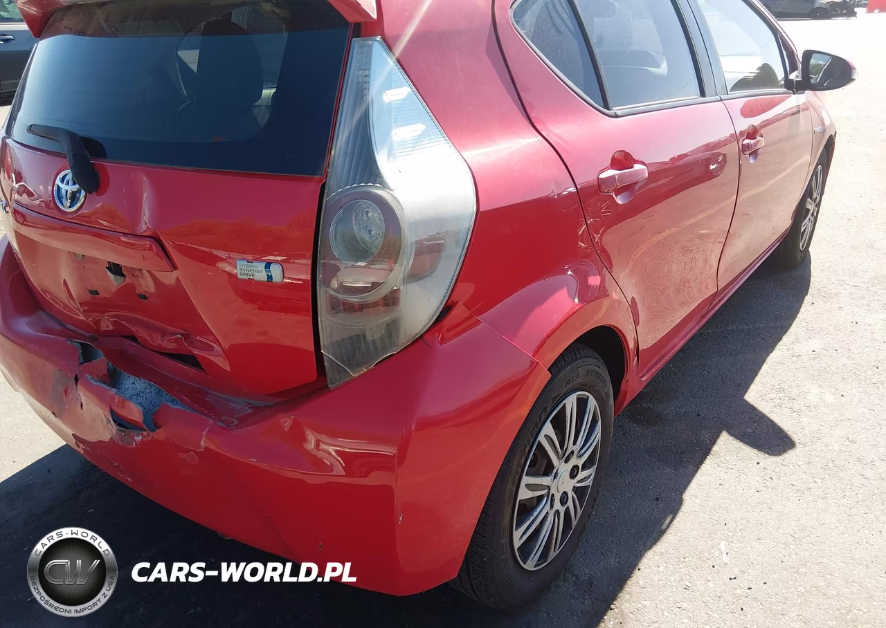 2012 Toyota Prius C One VIN:JTDKDTB30C1013898 - 13