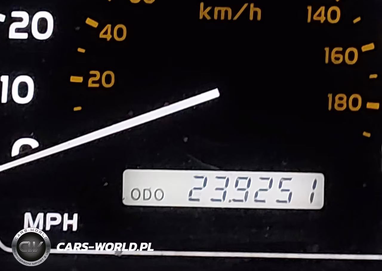 2006 Toyota Sequoia Limited V8 VIN:5TDBT48A16S258165 - 15