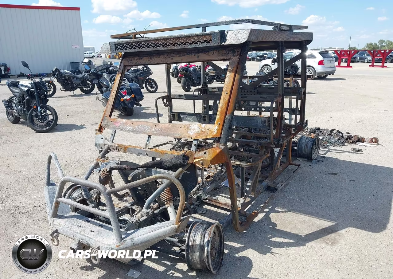 2018 Polaris Ranger Crew Xp 900 Eps VIN:4XARVE873J8502390 - 2