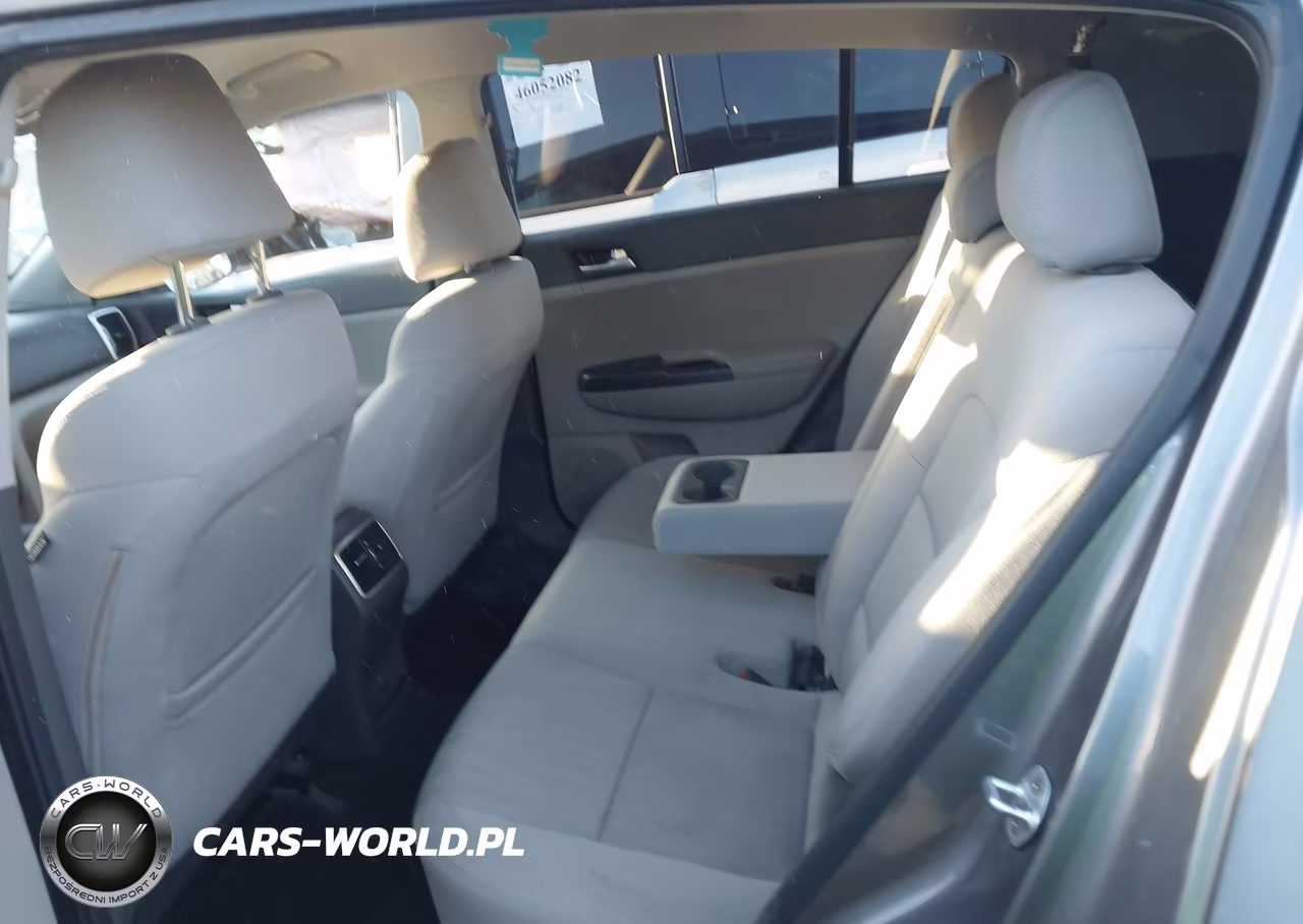 2017 Kia Sportage Lx VIN:KNDPMCAC9H7065770 - 8