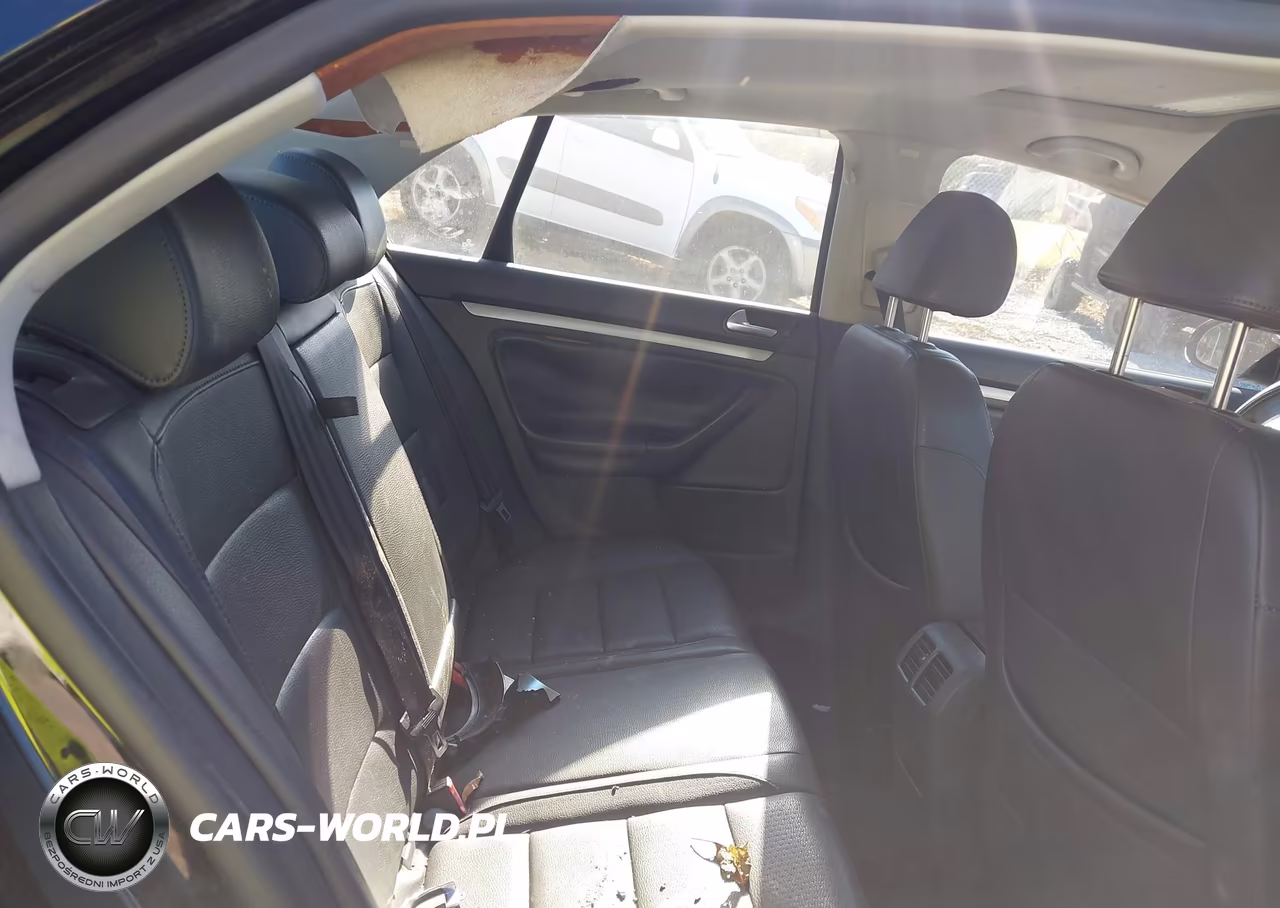 2007 Volkswagen Jetta Wolfsburg Edition VIN:3VWEF71K67M058583 - 8