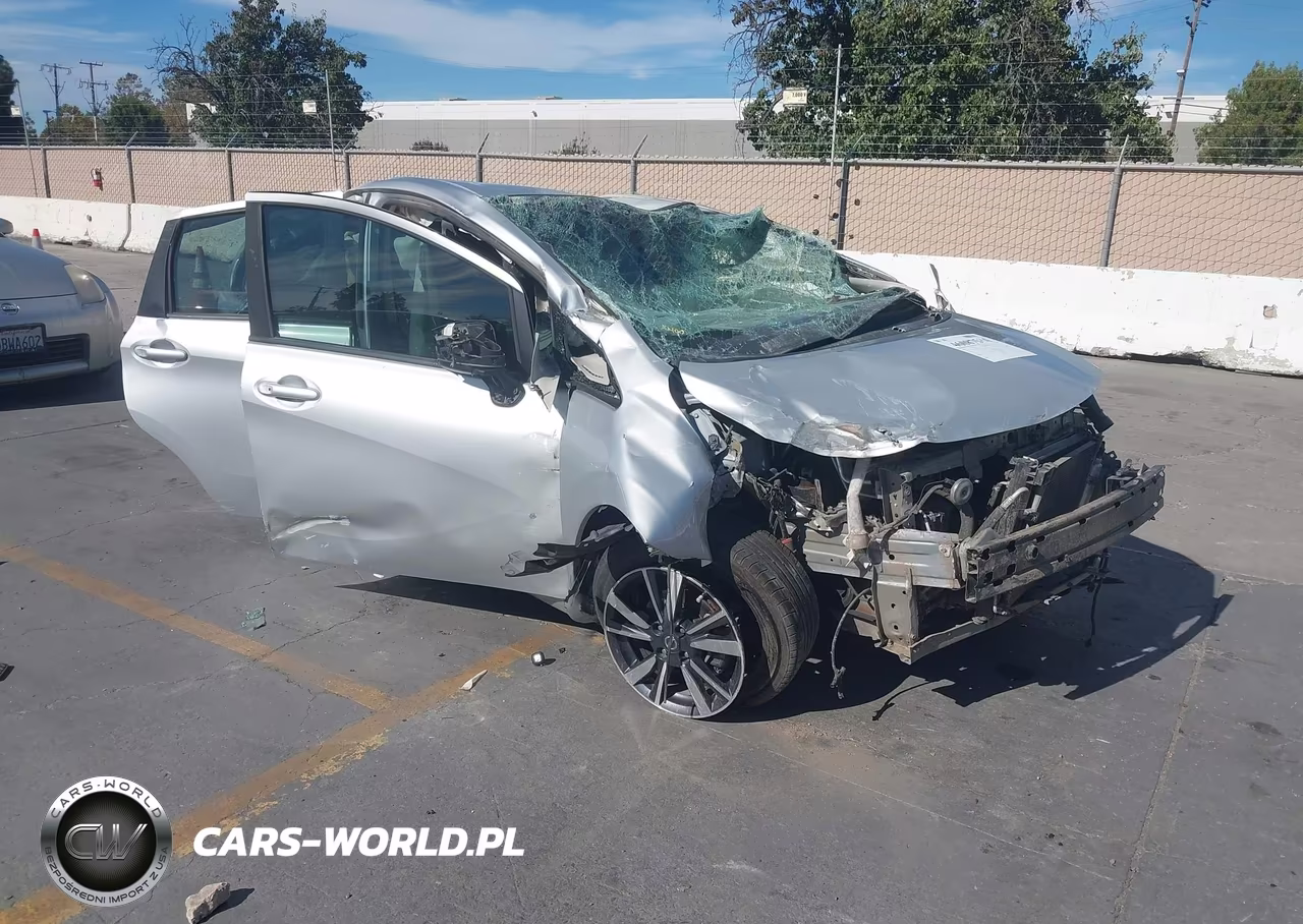 2018 Nissan Versa Note Sr