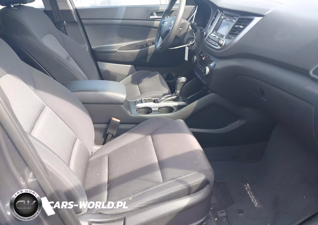 2017 Hyundai Tucson Se VIN:KM8J3CA46HU288668 - 5